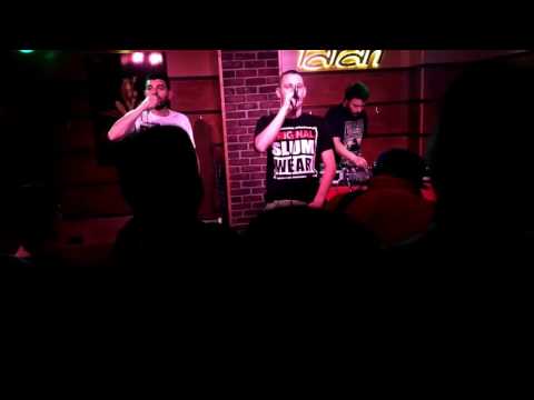 VICTOR RUTTY Y ROBER DEL PYRO (Sala Tararí)