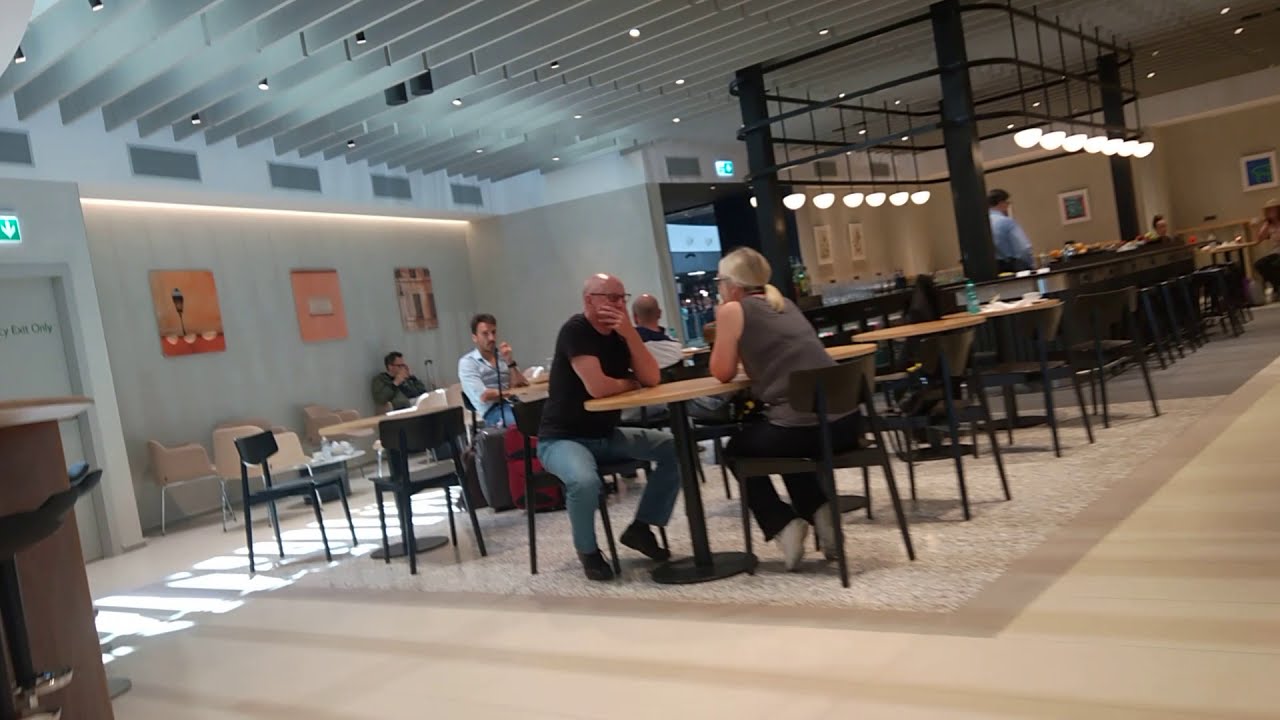 British Airways Lounge thumbnail