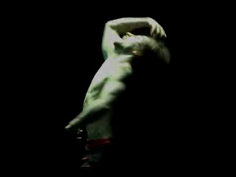 Tanečník zo Zemplína, čo nemá problém vystupovať úplne nahý: V New Yorku získal 
