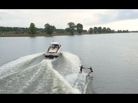 Solaris Power 40 Open (lifestyle)