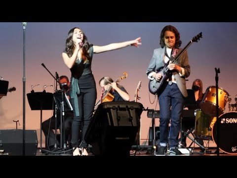 Alone - Heart (Live Cover w/ Ashley Marina) 13y/o