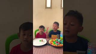 Download lagu IBU BAGI RATA MAKANANNYA☺️🥰 #anak #masukberanda #keluarga #funny #humor #shorts mp3 Download lagu IBU BAGI RATA MAKANANNYA☺️🥰 #anak #masukberanda #keluarga #funny #humor #shorts mp3