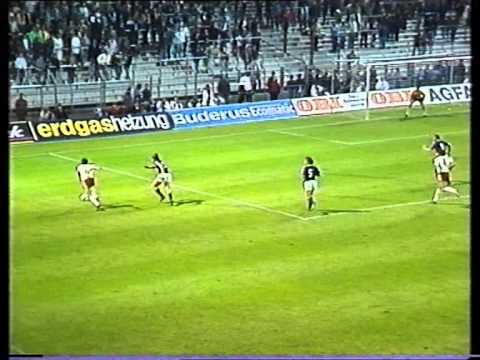 UEFA Pokal 1987/1988 1. Runde Rückspiel Leverkusen - Austria Wien 5:1