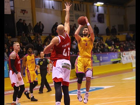 Illiabum Clube's Four Mcglynn #1 Play of the LPB Portugal League. #YorkBallers @fourmcglynn1