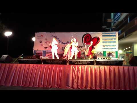 111106 (E)va @ CentralChonburi