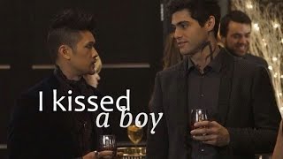 Magnus & Alec - I kissed a boy