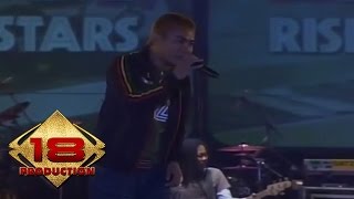 Download lagu NAFF - Di Satu Bintang Aku Menunggu  (Live Konser Bandung 17 Maret 2007) mp3