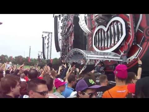 Defqon.1 2013 Red Mainstage: The opposites & Yellow Claw - Thunder (Evil Activities & E-Life remix)