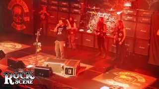 BLACK LABEL SOCIETY AND PHIL ANSELMO PERFORM &quot;I&#39;M BROKEN&quot; (PANTERA COVER) IN NYC, MAY10TH 2014