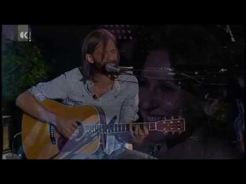 Matteo E. Basta covers -Tu non mi basti mai- by Lucio Dalla live "sotto l'olivo" @tvcapodistria8991