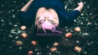 Barcelona - Please Don&#39;t Go (Elkoe Remix)