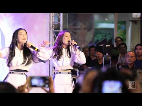 190621 BNK48 Nine - Koisuru Fortune Cookie @ Mini More Market Gateway Ekamai  [Fancam 4K 60p]