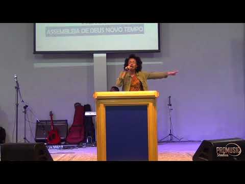 A alegria vem - Jamilly Silva -A.D.N.T - Culto Terça feira 10-10-17 - Louvor 4