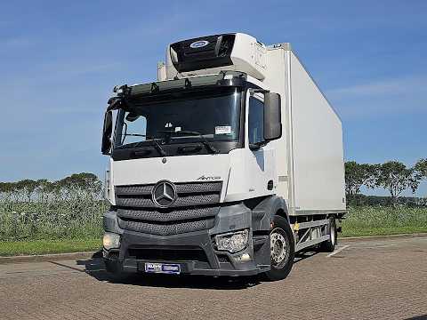 Mercedes-Benz video thumbnail