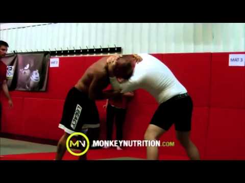 1) o95kgs Novice - Group B, Match 1 - Alex Rees (Independent) vs. Rick Sumner (Blackledge MMA).AVI