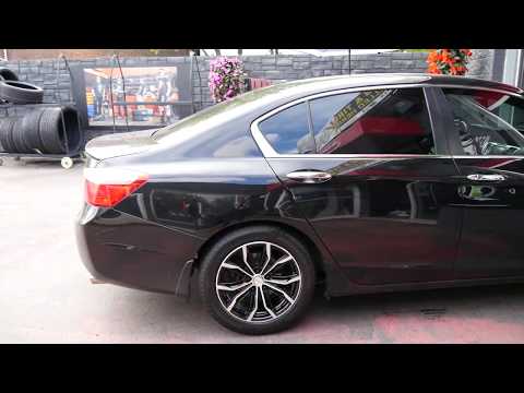 2017 HONDA ACCORD WITH 17 INCH BLACK & MACHINED RIMS & TIRES