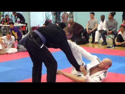 BJJ Pro Cup 2013 - Purple Master - Middle - FINALS