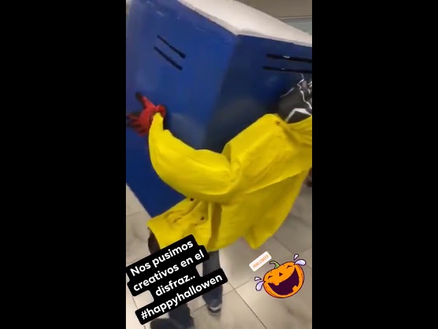 Vídeo relacionado con Generisch Disfraz de león para niña, tejido de terciopelo, para rendimiento teatral, carnaval, fiesta infantil, cosplay, manga larga, cuello redondo (marrón, 4-6 años)