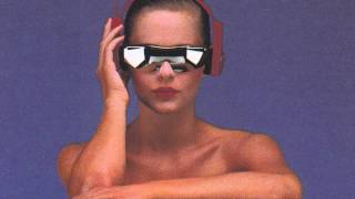 Blue Clocks Green - Hemingway