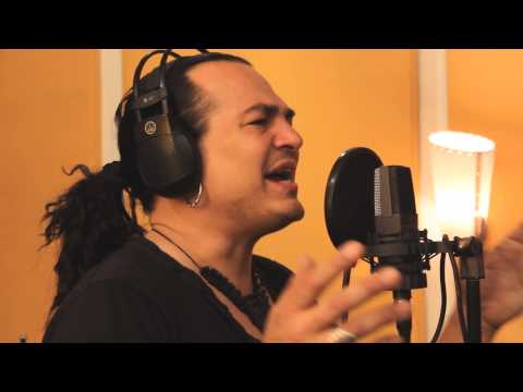 Carlos Cabral Necesito cambiar