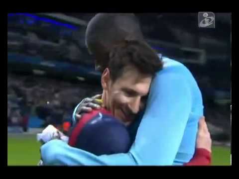 Too Cute! Messi & Yaya Toure shared the sweetest & most tender embrace Man City 0--2 Barcelona