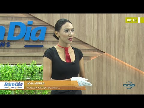 Professora de danças urbanas conversa e ensina passos de tendências 20 01 2022