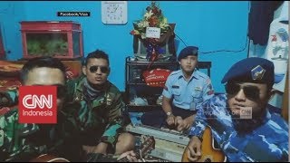 Download lagu Band TNI AU Cover Lagu dengan Mesin Tik & Cinta untuk Starla versi Bule mp3 Download lagu Band TNI AU Cover Lagu dengan Mesin Tik & Cinta untuk Starla versi Bule mp3
