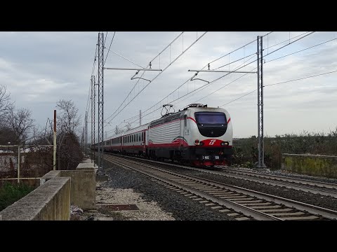 COMPOSIZIONE con PORTE ROSSE per il FRECCIABIANCA LECCE-VENEZIA S. LUCIA!