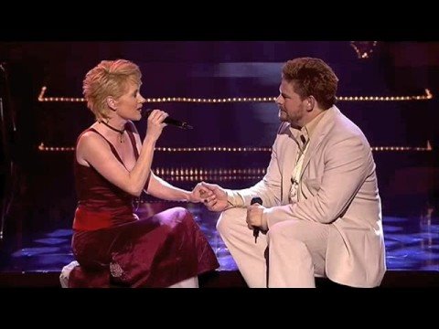 Stig Rossen and Trine Gadeberg sing The Rose