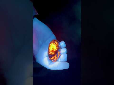 Top Shelf Yooperlite Rock Find! #rockhounding #rocks #amazing #fluorescent