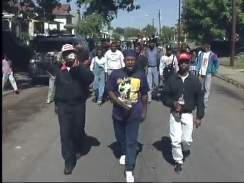 Underground Mafia - Gangsta Walk