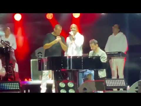 عمرو دياب انتي لسه زي مانتي حفلة دبي