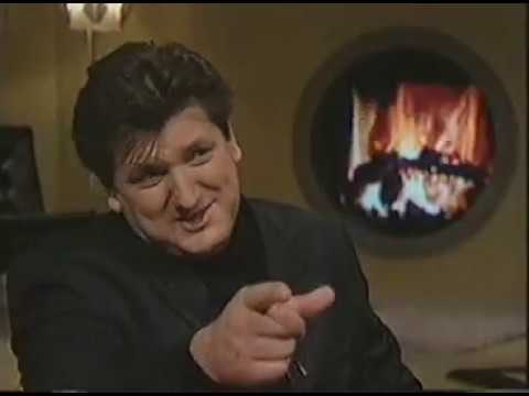 In Bed with me Dinner S3 E6 - Psychic Pet Show