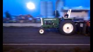 preview picture of video 'Oliver 2255 Northwood IA 06-15-2013 9300#'