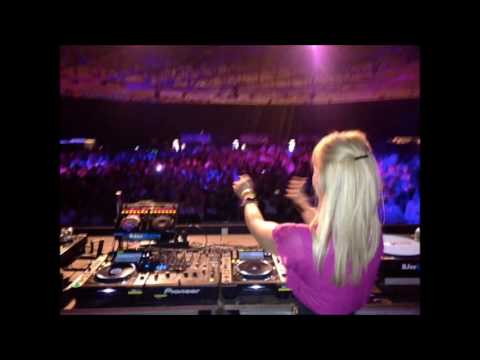 Sophie Sugar - In the MIX