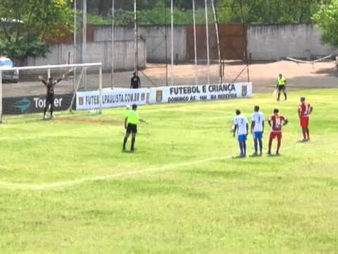 Assisense 3x2 Inter de Bebedouro - Estádio Tonicão, Assis/SP 22SET2013: pênalti para Inter