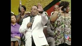 West Angeles COGIC Kurt Carr&#39;s Magnify The Lord/Something Happens/For Every Mountain