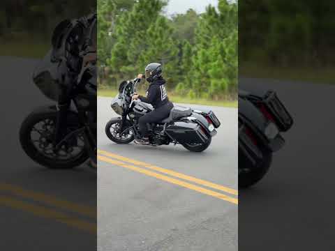 A lot of people have asked to hear my street glide… #harleydavidson