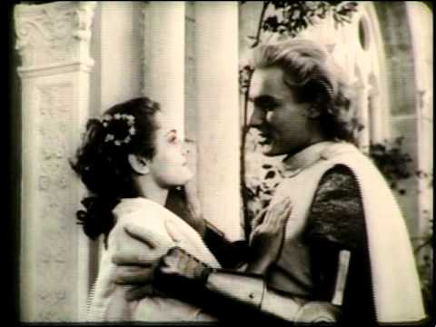 Blanche-Neige, le prince noir, et les sept nains - trailer