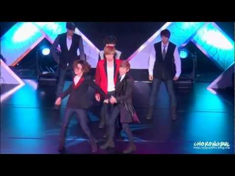 [Fancam] U-KISS [ KEVIN AND DONGHO ] STOP GIRL @ 130216 Valentine's day event