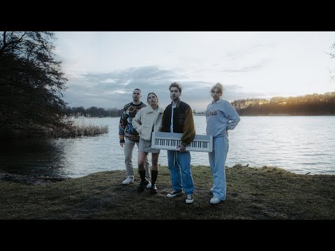 Миниатюра изображения товара Цифровое фортепиано Casio CT-S1BKC7