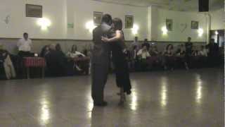 Carolina Bonaventura & Francisco Forquera. Bailan en La Baldosa. Julio 2012