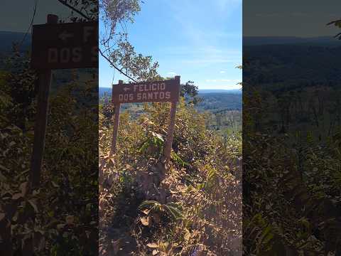 ENCRUZILHADA DE ESTRADAS DA ZONA RURAL DE FELÍCIO DOS SANTOS MG