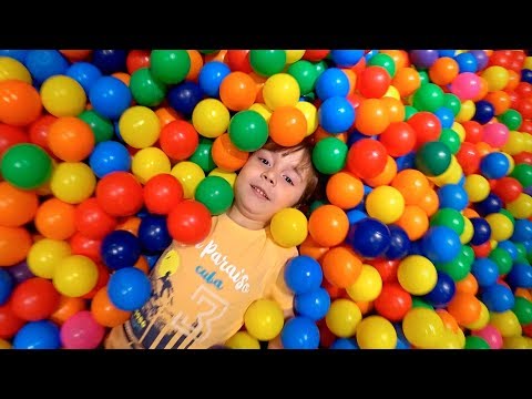 PISCINA DE BOLINHAS GIGANTE!! Playground Infantil Kids Play e Loja de Brinquedos Ri Happy
