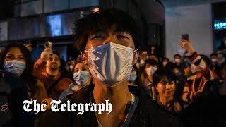 Protesters in Shanghai demand President Xi resign over China&#39;s Covid lockdowns