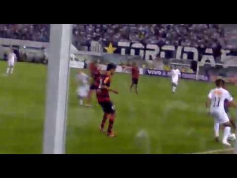 Veja o gol puskas neymar visto da lateral do campo
