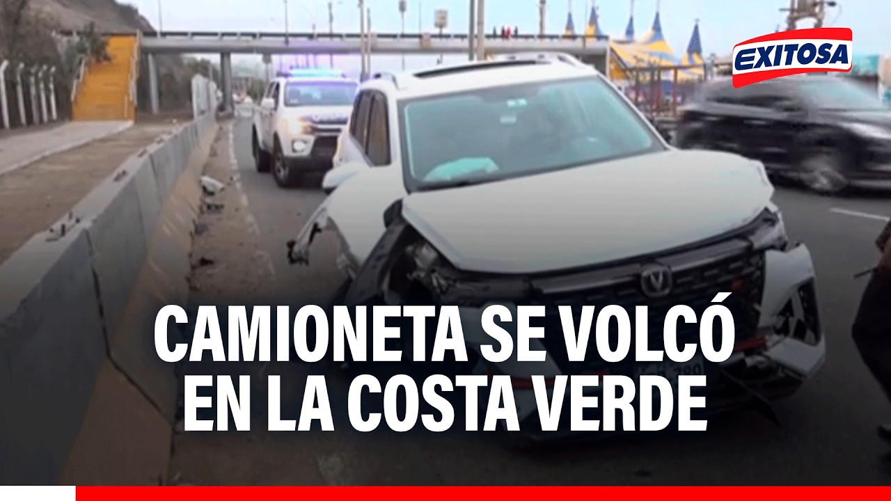 🔴🔵 Accidente en Costa Verde: Volcadura de camionetadeja dos heridos