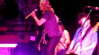 Puddle of Mudd - Tell Me More/The Joker (She Hates Me breakdown) 1/26/10