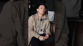 Download lagu Ariel Noah even asks permission to light a cigarette, what about you?🤣 mp3