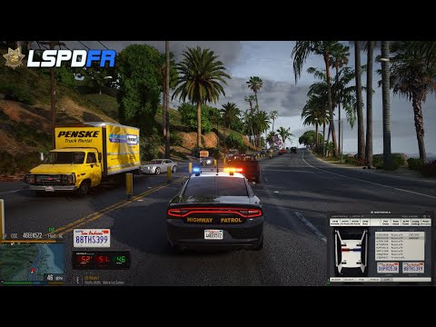[NO COMMENTARY] GTA V LSPDFR - IS THIS THE MOST REALISTIC GRAPHICS MOD IN LSPDFR ?! - CHP